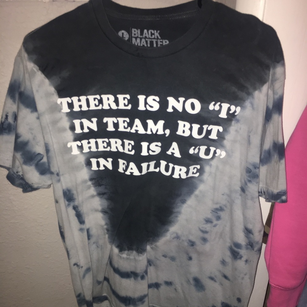 Black Matter Large Blue Tie Dye Hot Topic Tee